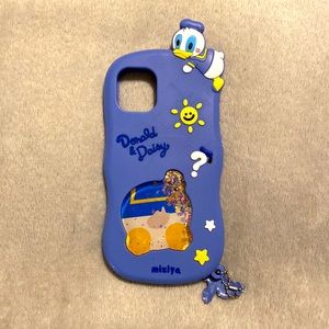 IPhone 11 phone case Disney Donald Duck
